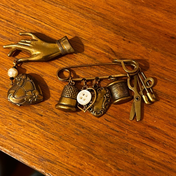 Vintage Jewelry - Vintage Brass Pins Brooches Sewing Sweetheart Locket